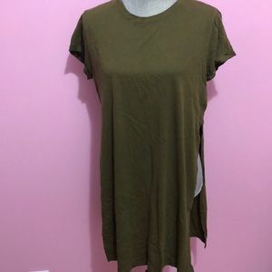 Top with opened side slits brand new